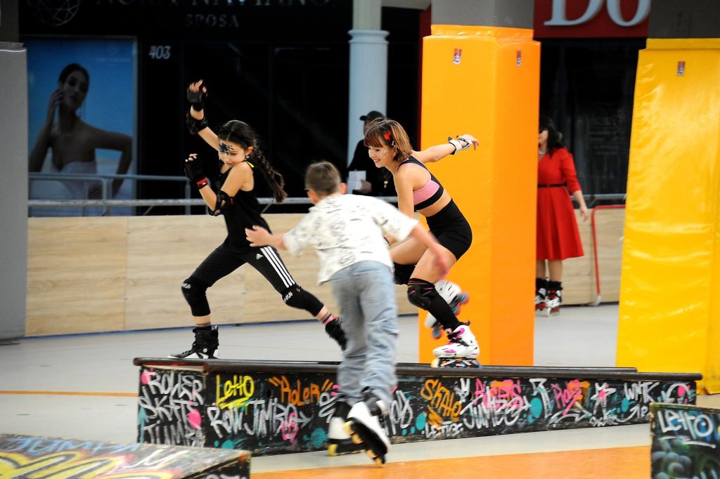 Abonament Rollerdrome – 1 lună – teren de role cu acces nelimitat – RollerPark (cu role în chirie) - imagine 5