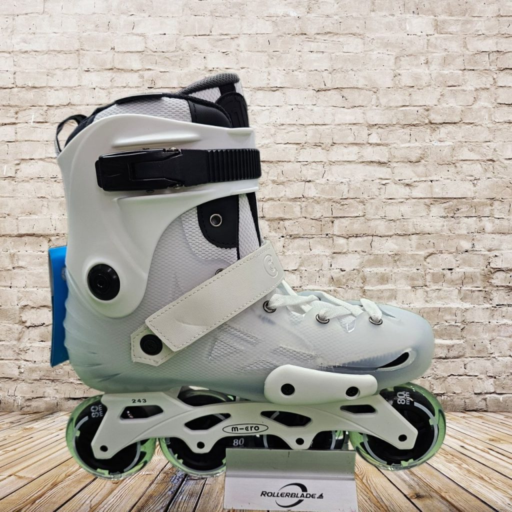 Patine cu role MICRO SKATES MT4 Flash FLASH (44-45)